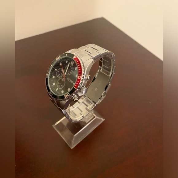 Curren Men's Silver and Black Chronograph Watch - Picture 2 of 4